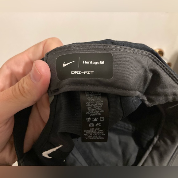 NWOT Nike Dri-Fit Heritage 86 hat. Unworn. Perfect - Picture 4 of 5